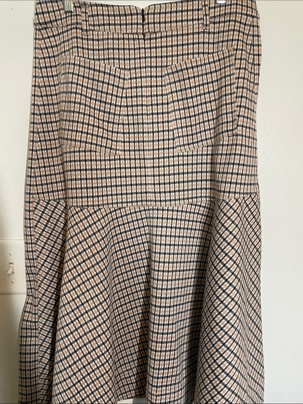 ME+EM Beige and Black Checked Midi Skirt with Front Buttons - Picture 2 of 3
